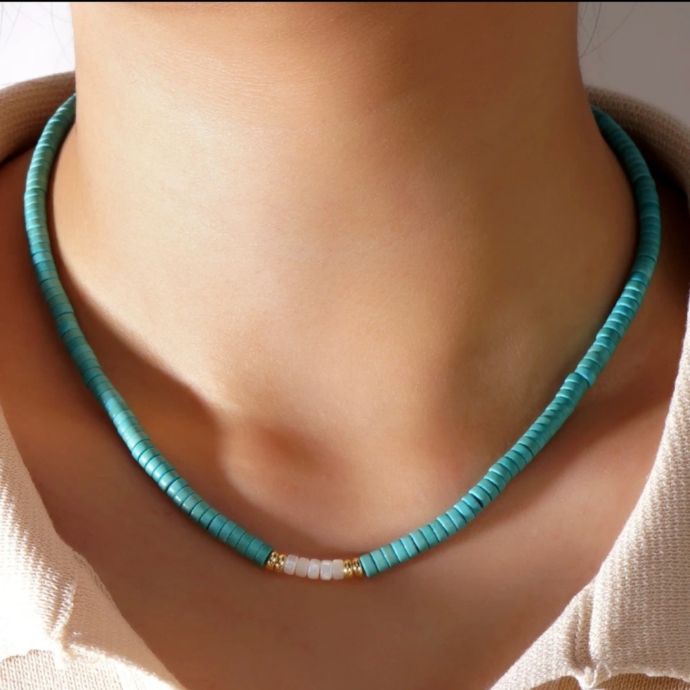 Turquoise Beaded Necklace